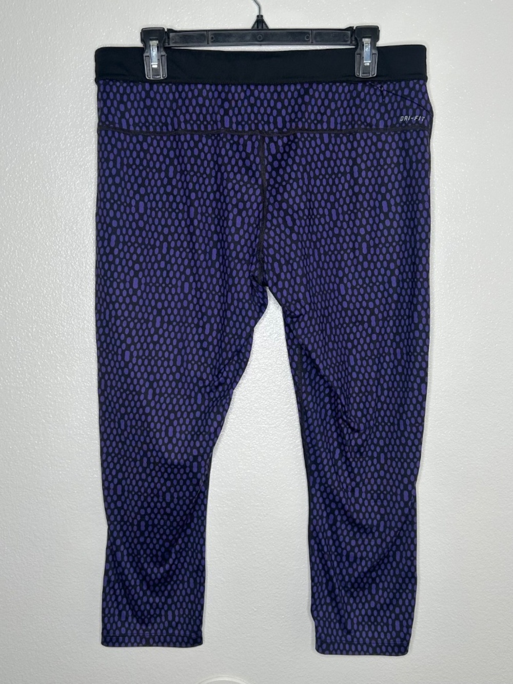 Nike Dri-fit Womens Purple Athletic Dotted Running Capri Pants Size XL - Picture 5 of 9